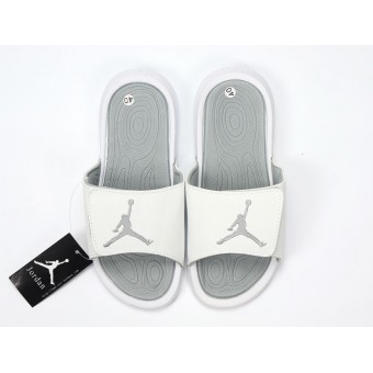 Nike Air Jordan Hydro IV Pantoufle - Autocollants magiques Sandals Blanc/argent Pas Cher Pour Homme Femme